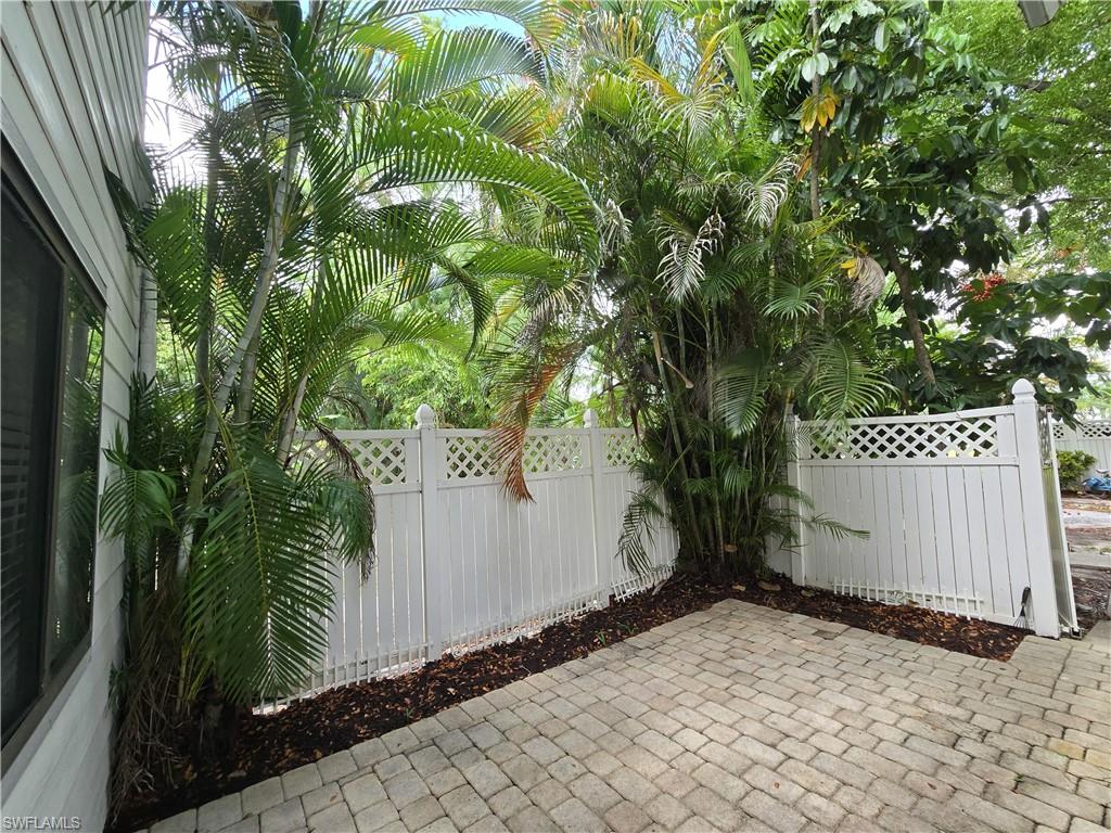 7752 Tamara Lee CT 103 photo 31