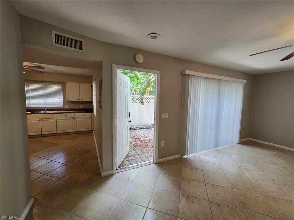 7752 Tamara Lee CT 103 photo 8