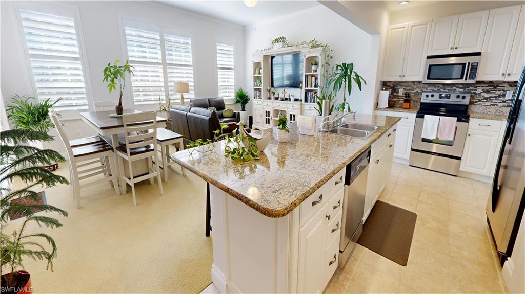 5064 Annunciation CIR 5204 photo 6