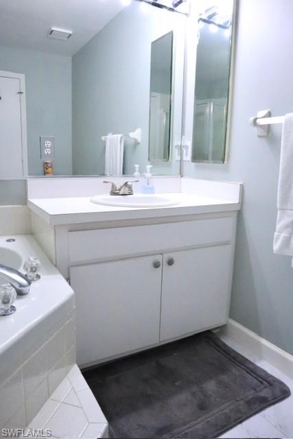 4276 Island CIR A photo 10