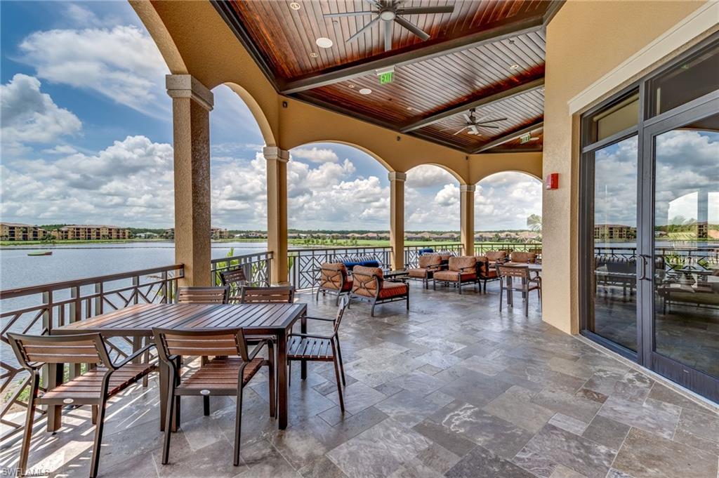 Upstairs clubhouse resturant