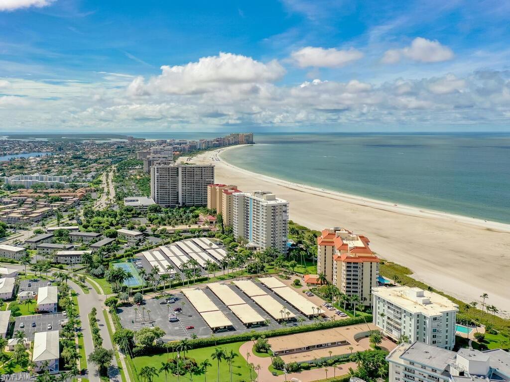 180 Seaview CT 612 photo 18