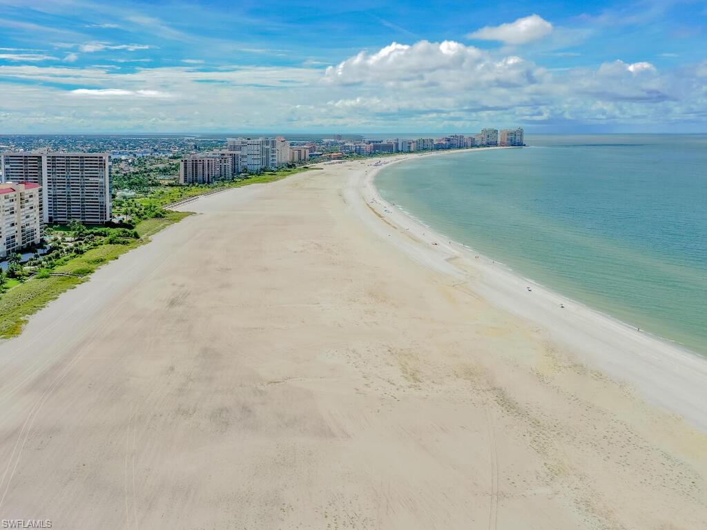 180 Seaview CT 612 photo 19