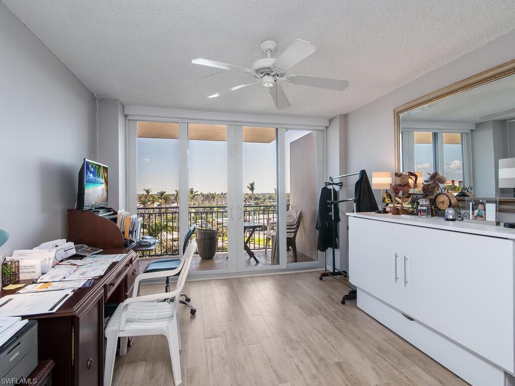 180 Seaview CT 612 photo 8