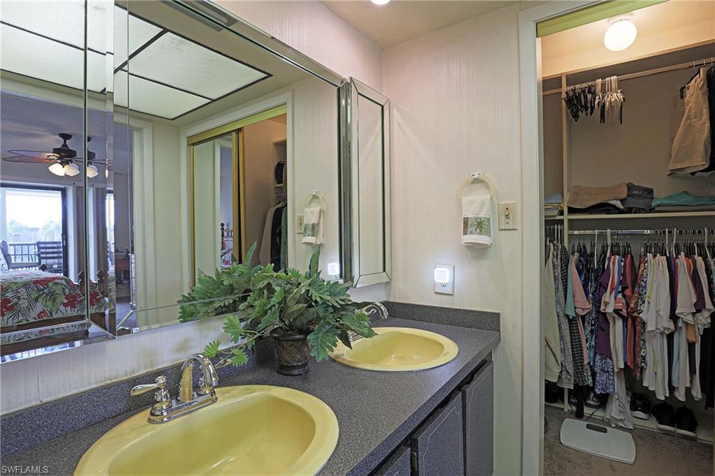 4711 Santa Barbara BLVD 4 photo 10