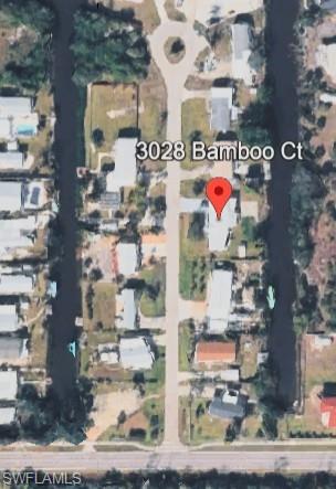 Aerial map of property and surrounding area