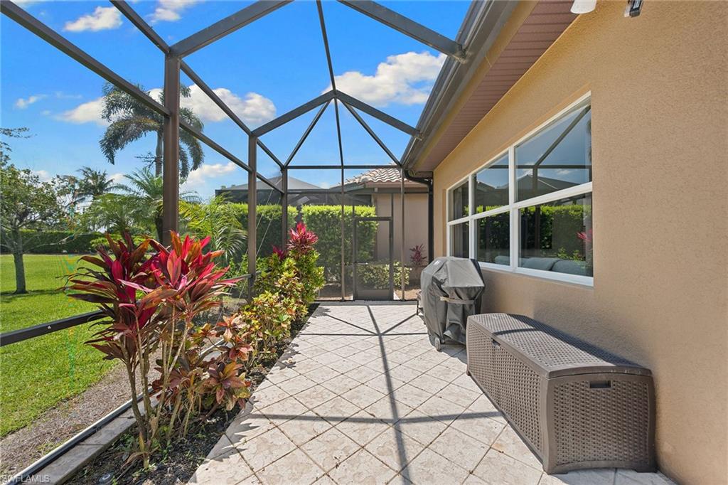 7692 Cottesmore DR photo 23
