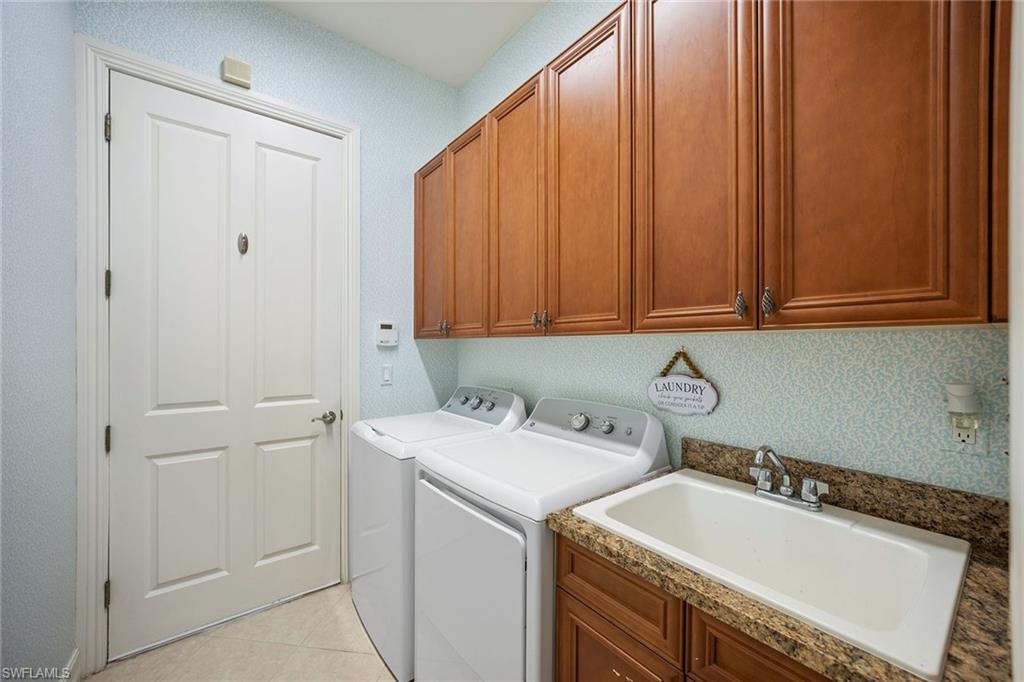 7692 Cottesmore DR photo 22