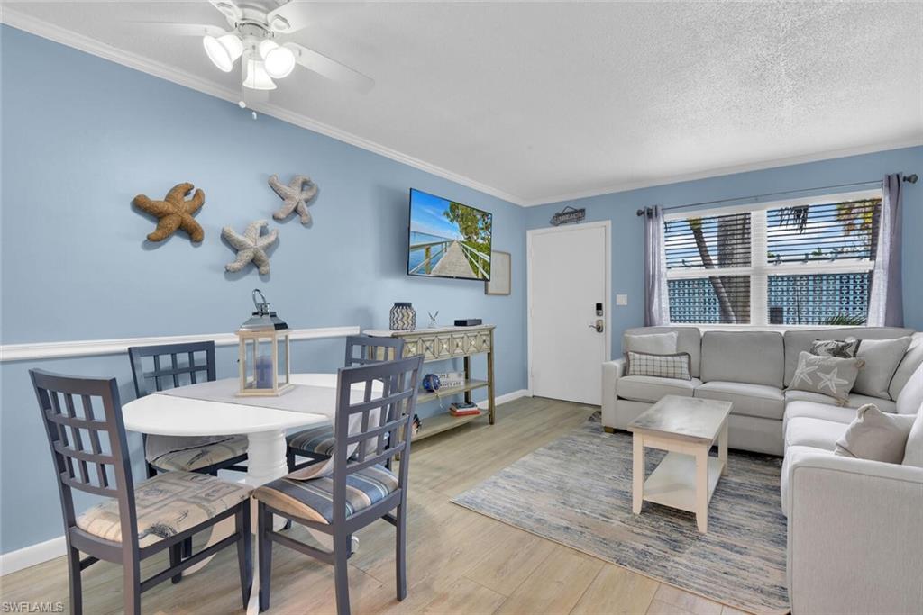 1295 Gulf Shore BLVD S 218