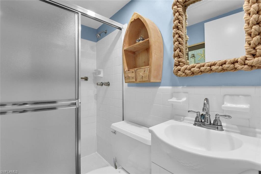 1295 Gulf Shore BLVD S 218 photo 11