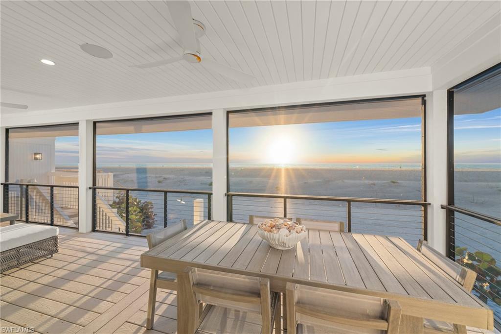 19 Beach Homes photo 23