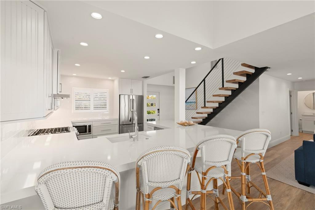 19 Beach Homes photo 16
