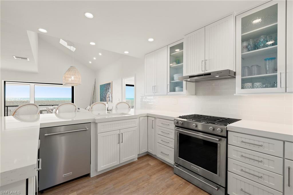 19 Beach Homes photo 10