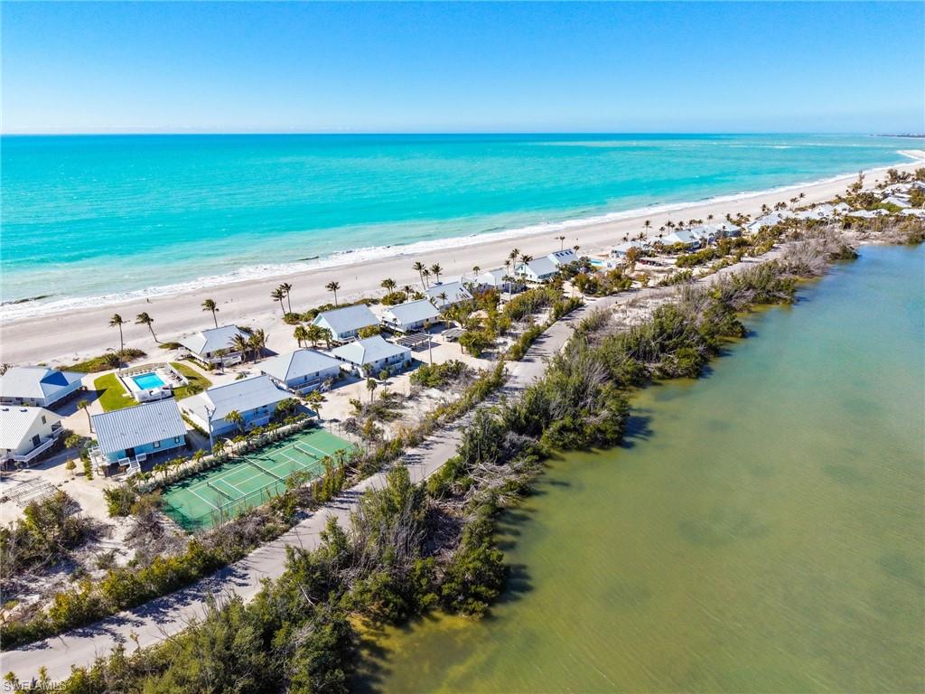 19 Beach Homes photo 48