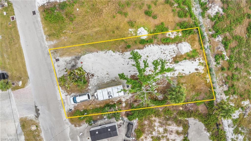 Aerial view of property's location with property parcel outlined
