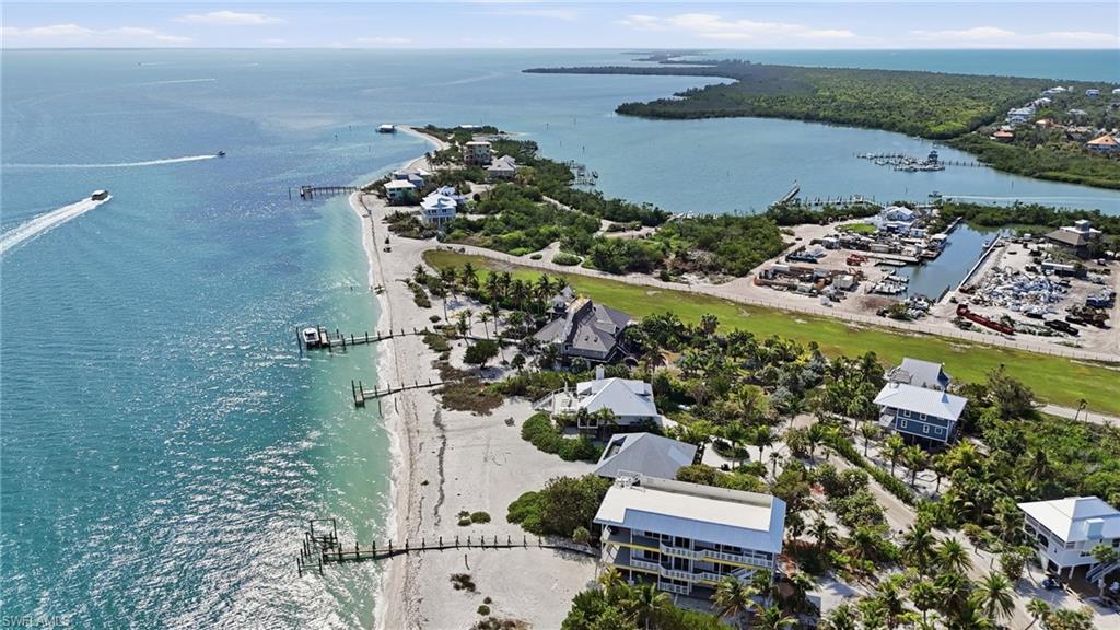 Enjoy the North Captiva lifestyle with waterfront favorites like Mainstay, Mango’s Bar & Grill, and Over the Waterfront, along with private club amenities such as pools, tennis, and island services available to members and registered guests.