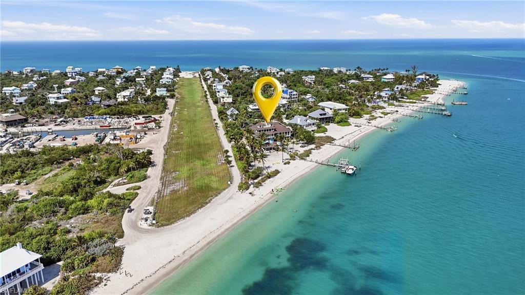 Salty Approach Airport at your doorstep with direct access for STOL aircraft and helicopters, plus two boat docks rated for 20,000 and 5,000 pounds for the ultimate fly-in, boat-in island lifestyle.