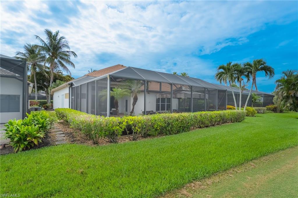 Screen Enclosed Splash Pool and Lanai
