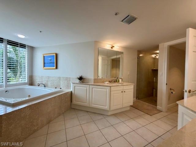 4021 Gulf Shore BLVD N 202 photo 16