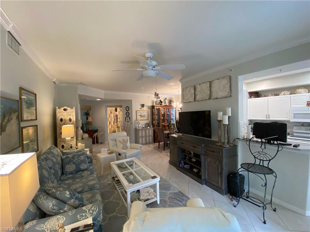 1455 Tiffany LN 107
