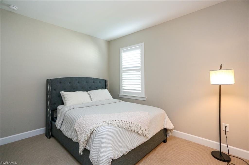 9716 Everglades DR photo 23