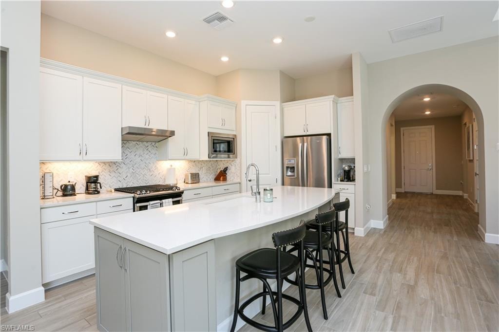 9716 Everglades DR photo 32