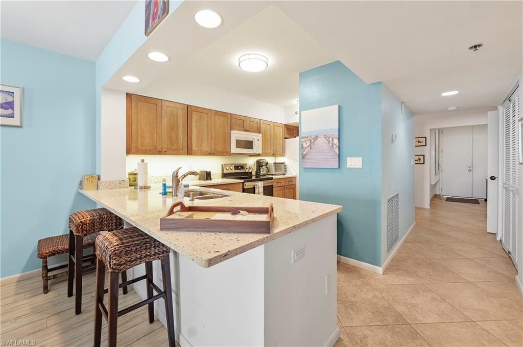 780 Collier BLVD 703 photo 13