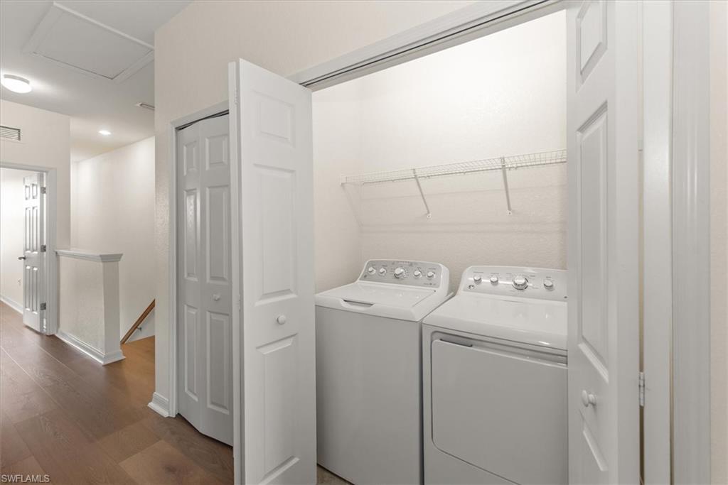 8892 Via Isola CT photo 19