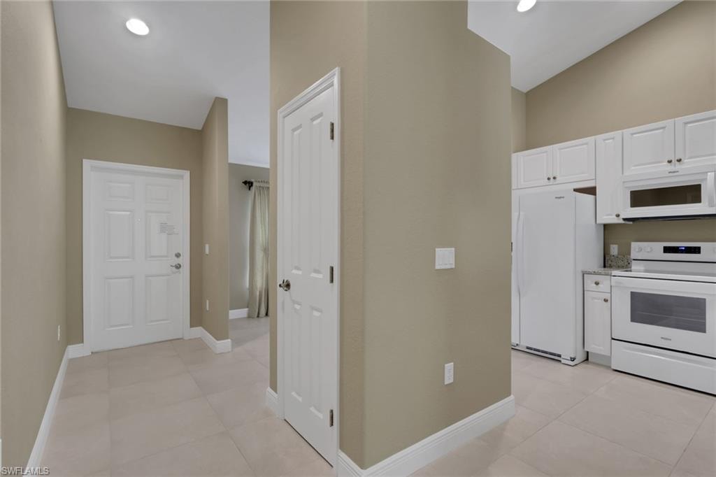3555 Avion Woods CT 501 photo 13