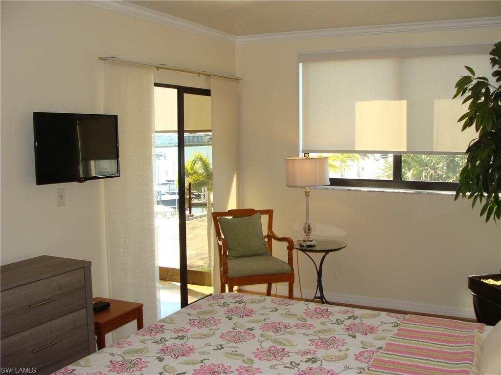 807 River Point DR 201D photo 12