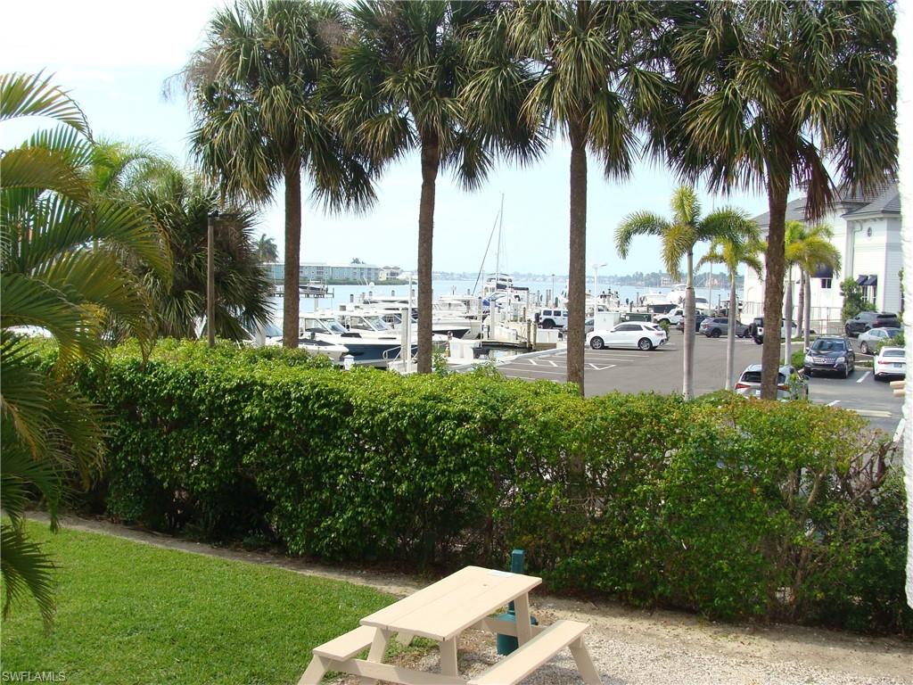 807 River Point DR 201D photo 31