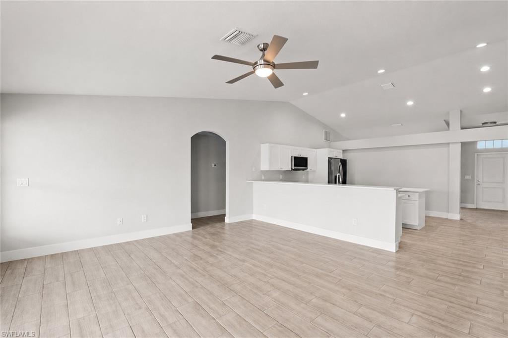 221 29th PL photo 20