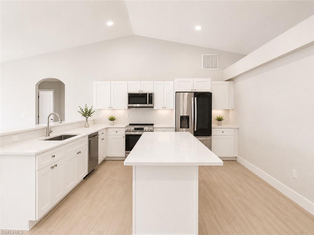 221 29th PL photo 10