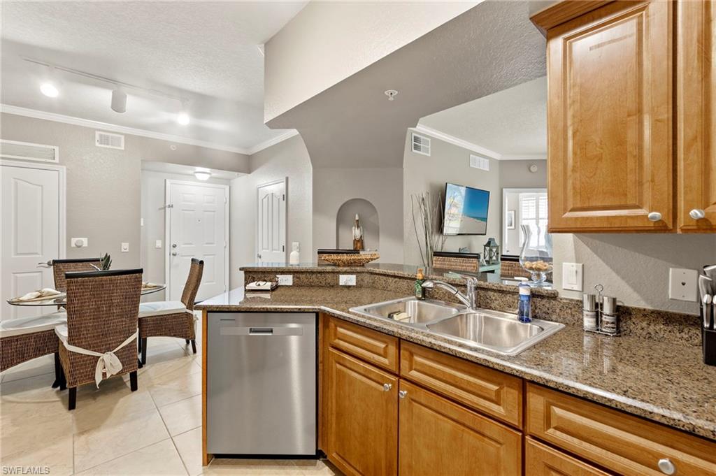 12955 Positano CIR 104