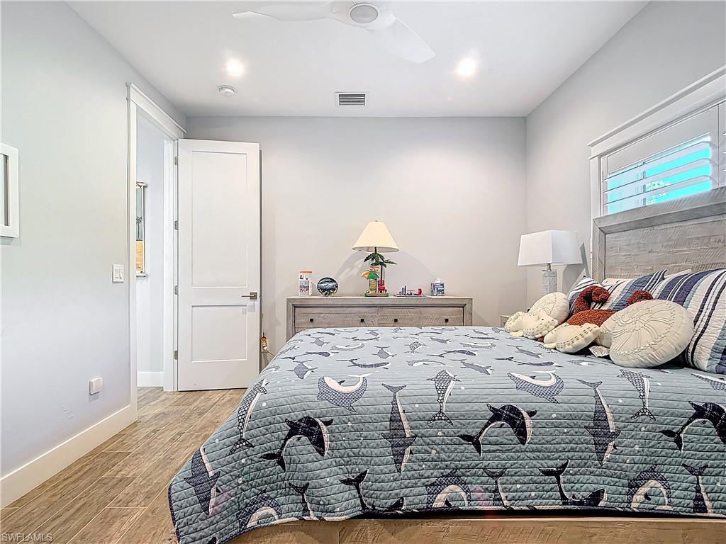750 Periwinkle WAY photo 45