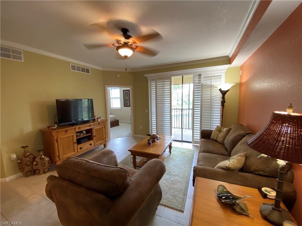 12940 Positano CIR 204 photo 7
