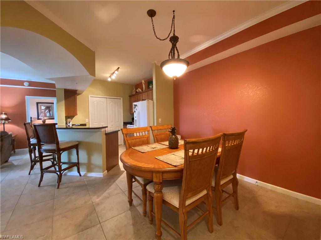 12940 Positano CIR 204