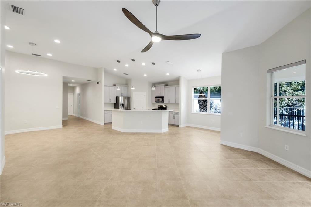2040 Tarpon Bay DR N 201 photo 23