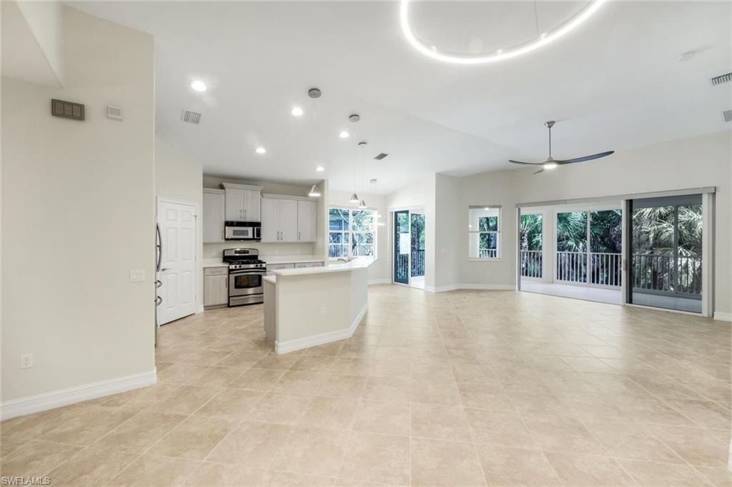 2040 Tarpon Bay DR N 201 photo 21