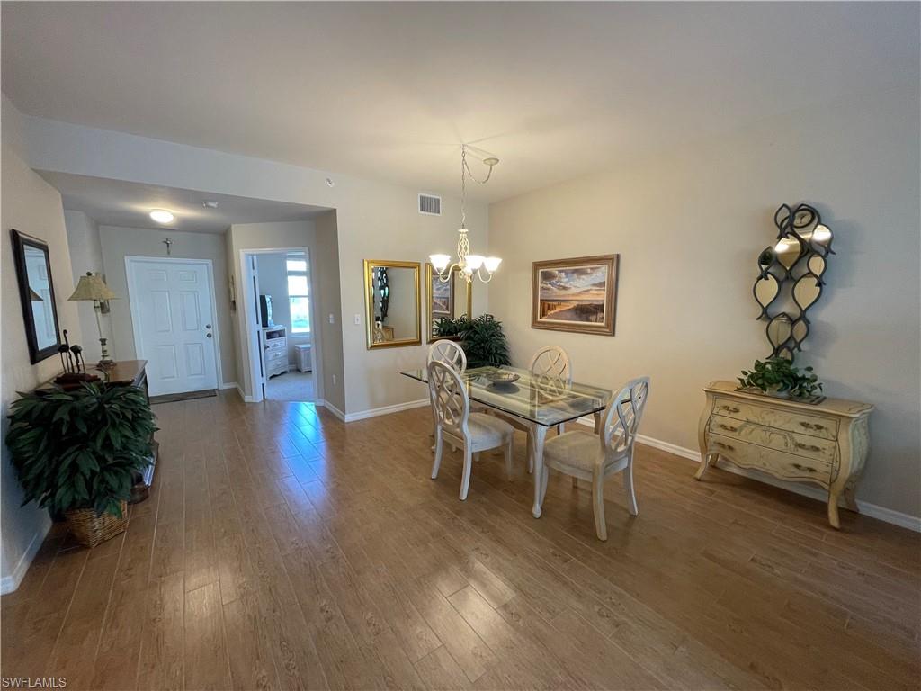 519 Roma CT 2103 photo 6