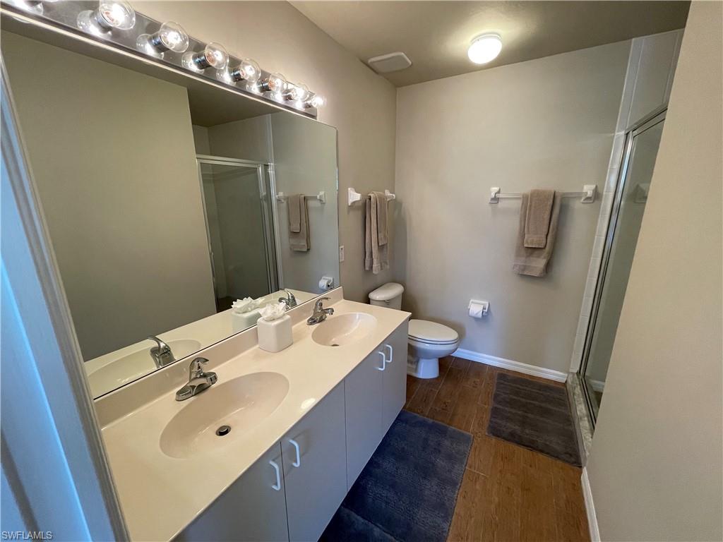 519 Roma CT 2103 photo 14