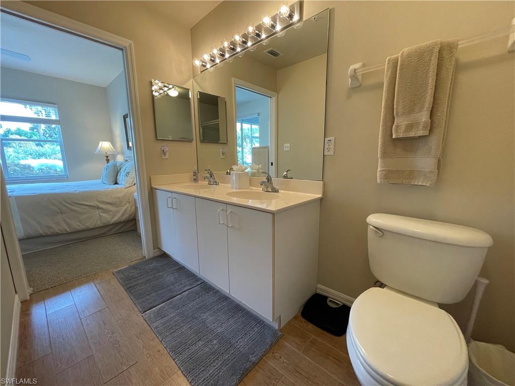 519 Roma CT 2103 photo 15