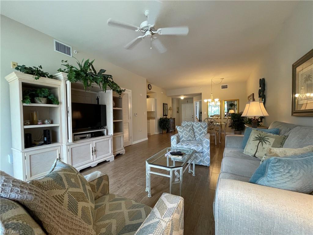 519 Roma CT 2103
