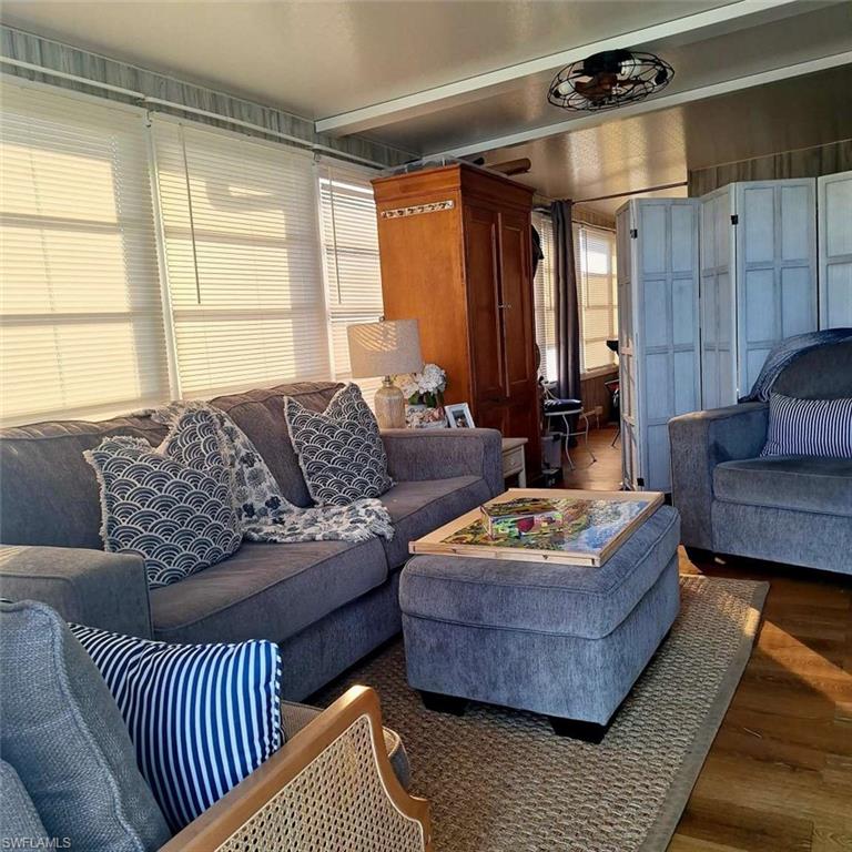 9 Pearl DR 9P photo 6