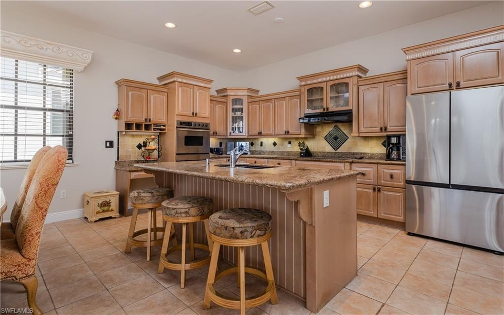 2374 Coral Point DR photo 6