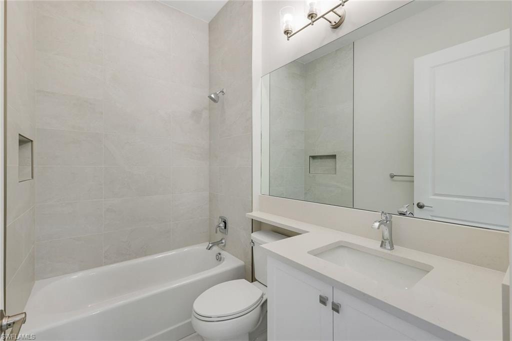 2741 Durham CIR photo 20
