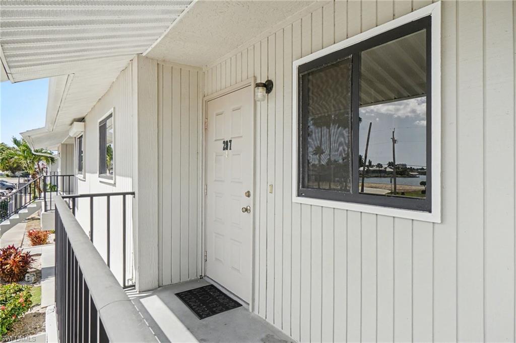 423 Cape Coral PKWY W 203 (207) photo 23