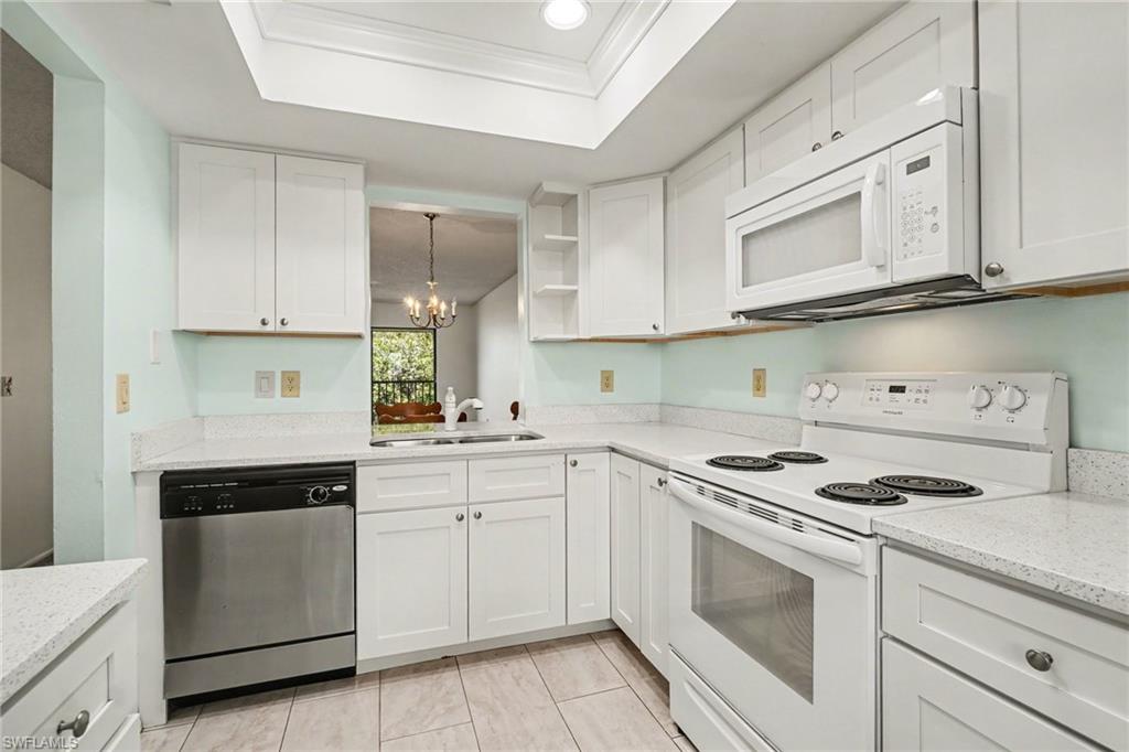 423 Cape Coral PKWY W 203 (207)