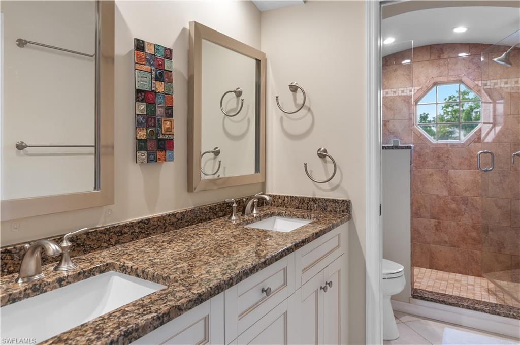 13916 Southampton DR 3403 photo 15