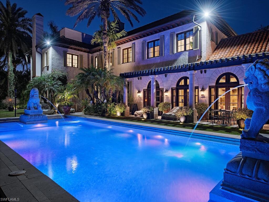 3200 Green Dolphin LN